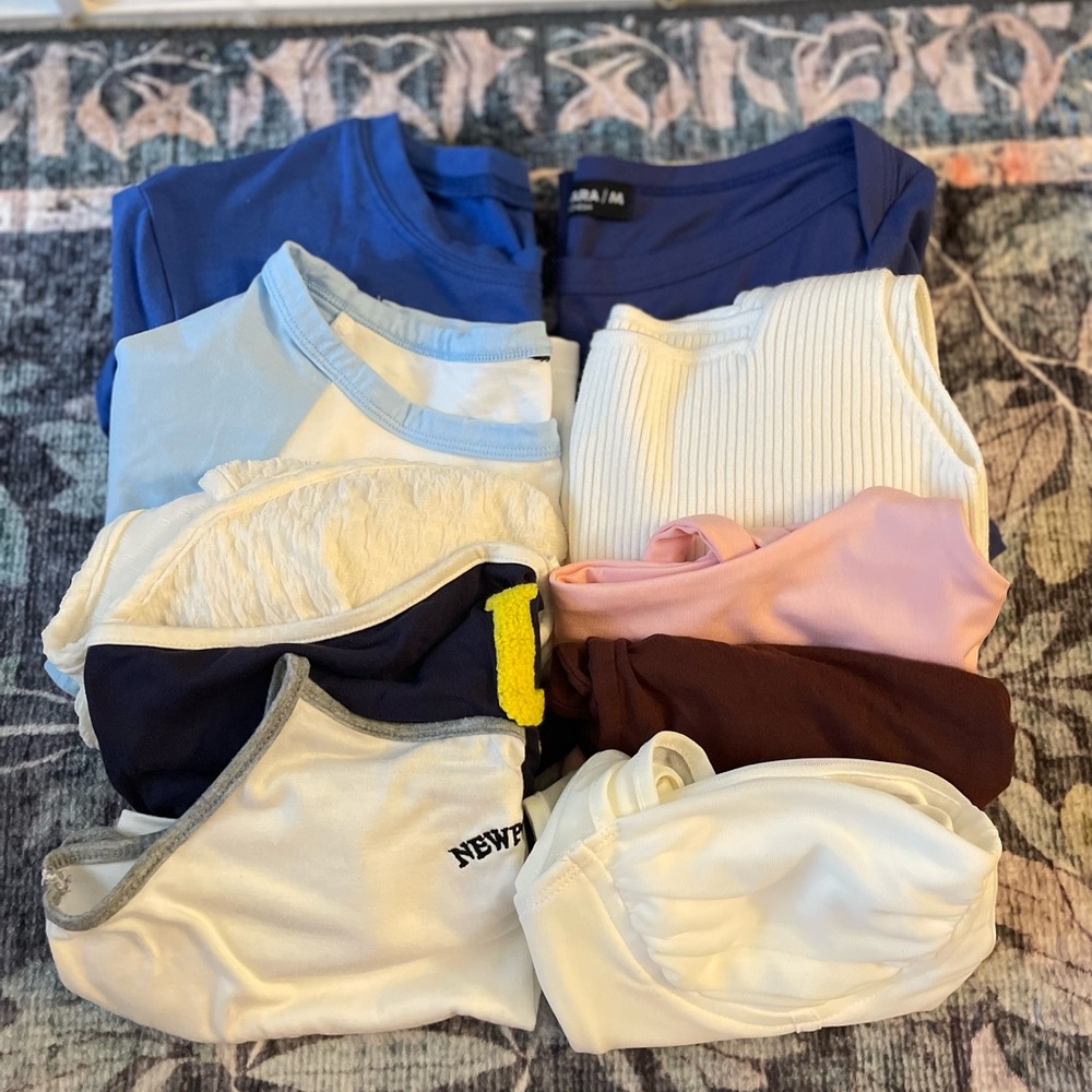 Clothing Lot | Womens Baby tee tank top | 10 shirts S/M bundle